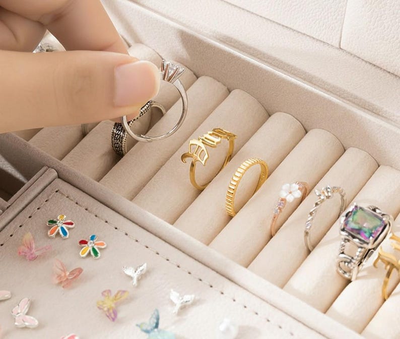 Multi-Layer Jewelry Box with Lock – PU Leather Organizer