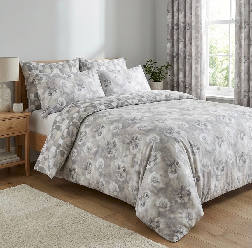 7 PC Floral & Geometric Reversible Bedding Set