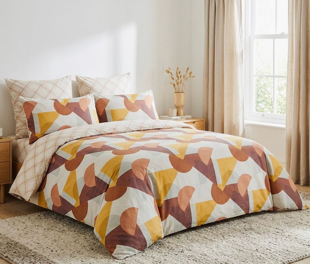 7 PC Geometric Bloom Reversible Bedding Set